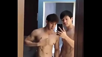 Whose Abs Is Perfect