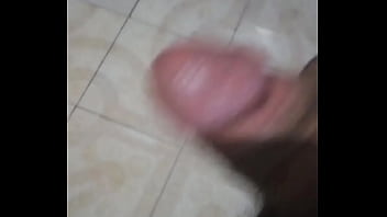 Guardia Se Masturba 3