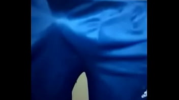 Manoseando El Bulto En Pantalón Adidas Y Acabando (paja)