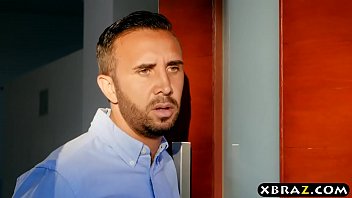 Lusty And Busty Madison Ivy Returns To Being A Pornstar