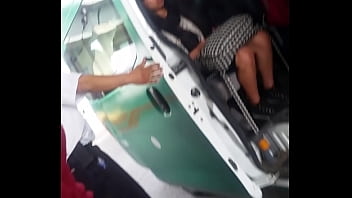 Chica Mueve Nalguitas