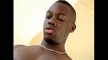 Negão Carcando No Branquinho.