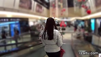 Flawless Czech Teenie Is Teased In The Mall And Screwed In Pov