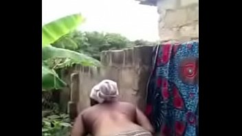 Busola Naija Girl Bathing Video Busted Online