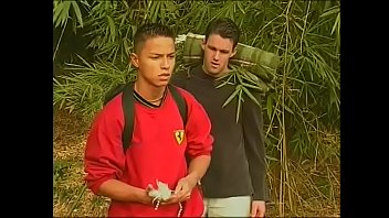 Indios Fodendo Na Floresta