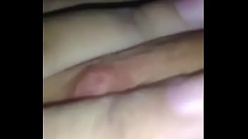 Nena Mostrando Las Retas