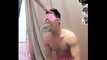Chinese Girl Dominate Her Boyfriend' Balls - Ballbusting Asia