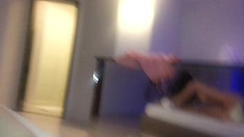 Novinha Sentando - delicia, bucetinha, pau, novinha, filmou, xoxota, fodendo, filmando, sentando - Video 4490077