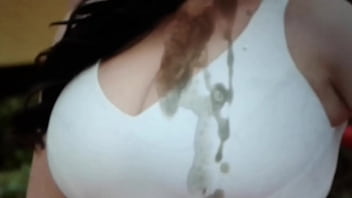 Ariel Winter Tribute Double Shot