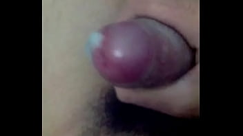 Novinho Safado Batendo Punheta Gostosa No Banheiro