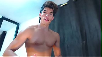noahfreshs Cam Show Chaturbate 19042016