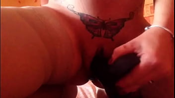 Pute A Black Troyenne Joue Avec Un Enorme Gode