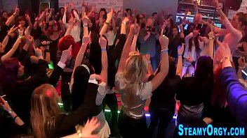 Real Cfnm Teen Sucks Dong