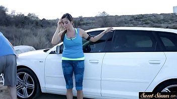 Teen Beauty Screwed By Her Horny Stepdaddy