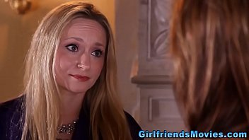 Milf Sixtynines Lesbian