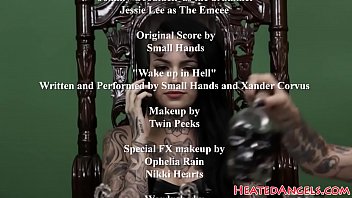 Cockloving Alt Babes Pleasure A Huge Dick