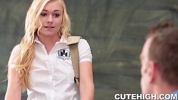 Jessie Young Pussy Eaten Then Sucking Cock And Banged