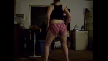 Ass Shaking To Mr. Smith