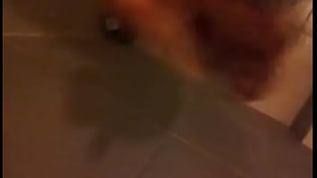 Sacandome La Leshe Antes De La Ducha!!!