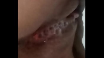 Bucetinha Colocando A Porra Pra Fora