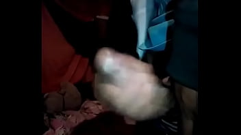 Joven Masturbandose Sacando Su Semen