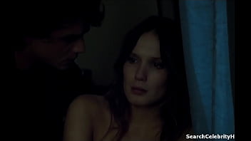 Ana Girardot - Les Revenants S02e02