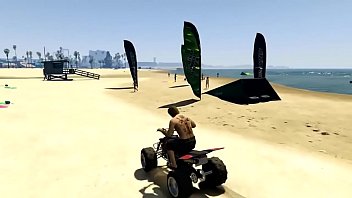 Loirinho Safado Atrás De Umas Mina Top