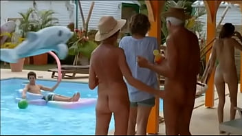 Laurence Joseph Bellefruit Domino Seins Nus