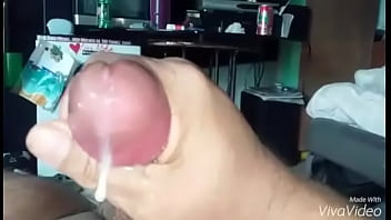 Hawaii Me Jerkin Off Till I Nut