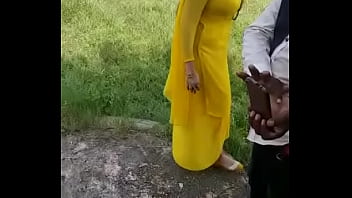 Paki Milf Actress Sana Khan Jiggling Big Boobs Shooting Of Wakhra Badmash Movie