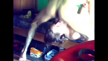 Mi Capullo Golpeando Su Garganta