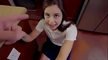 Colegiala Se Pone Cachonda Despues Del Cole