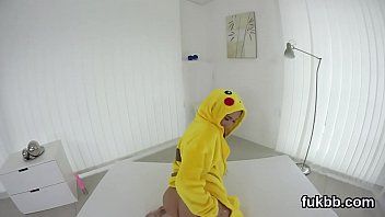 Peculiar Kitten Pleasures Twat And Gets Licked And Poked In Pov