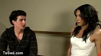 Brunette Tranny Sucks Dick And Gives Footjob In Gym