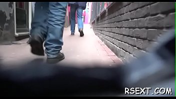 Babe Gets Licked And Fucks