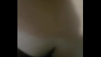 Comendo Barbudinho Espanhol Tatuado