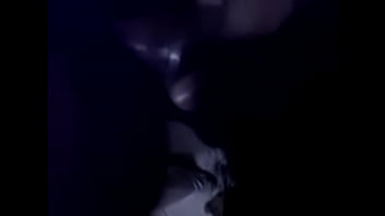 Empujandole Frutas Al Culo Pasivo