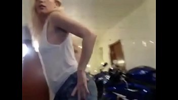 Dumb Ex Girlfriend Gets Fucked By Her Stepdad' Cock On Webcam