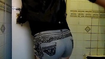 Mistress Lucy Diamond Dogchain Sissy Spanking