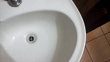 Real Pissing White Creamy Cum - No Hands