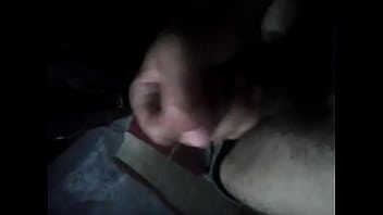 Mestiço Moreno Claro Batendo Punheta Com Sua Linda Rola