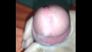 Acabei Gozando Com Meu Pau Melado!