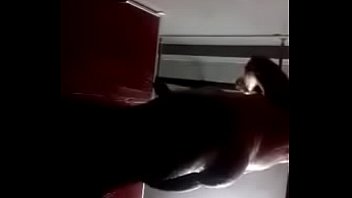 Hetero Tomando Una Ducha (camara Oculta)