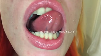 Mouth Fetish - Kristy' Mouth - mouth, lips, tongue, teeth, vore, mouth-fetish - Video 4390137