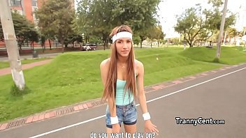 Cute Skinny Tranny Likes Solo Sport