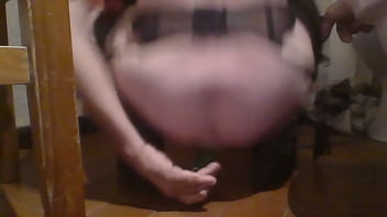 Bonne Salope Se Tape Un Bon Godage Express ... !!