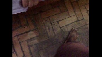 He' married, he has a wife, but he likes me!!!