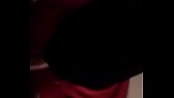 Chupando Pau Trans Usando Máscara.