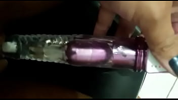 Coroa Se Masturbando Delicia