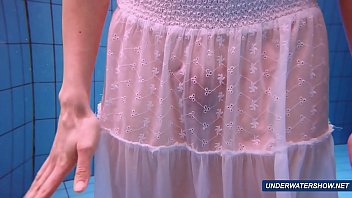 Amazing Hairy Underwatershow By Marketa